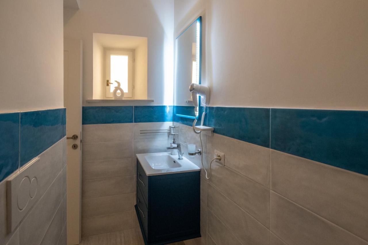 Room With Independent Entrance - Termini/Aquarium Rom Exterior foto